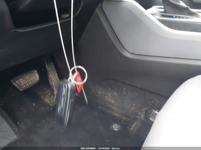 2022 Toyota Highlander Hybrid Xle VIN: 5TDHBRCH9NS555990 Lot: 43936093