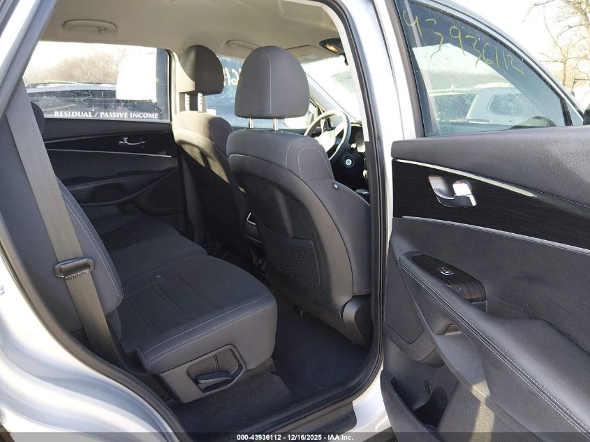 2019 Kia Sorento 3.3L Lx VIN: 5XYPGDA56KG480697 Lot: 43936112