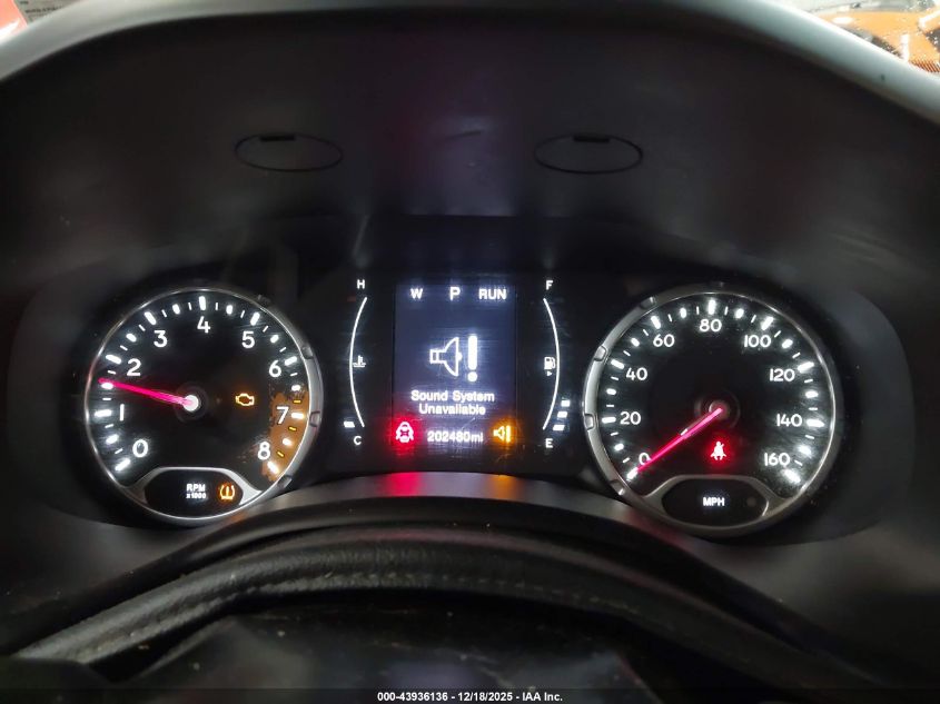 2017 Jeep Renegade Sport 4X4 VIN: ZACCJBAB6HPF98199 Lot: 43936136