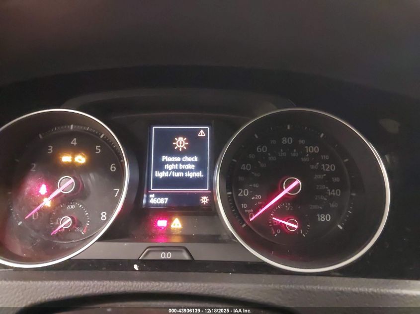 2019 Volkswagen Golf Gti 2.0T Autobahn/2.0T Rabbit Edition/2.0T S/2.0T Se VIN: 3VW5T7AU0KM030832 Lot: 43936139