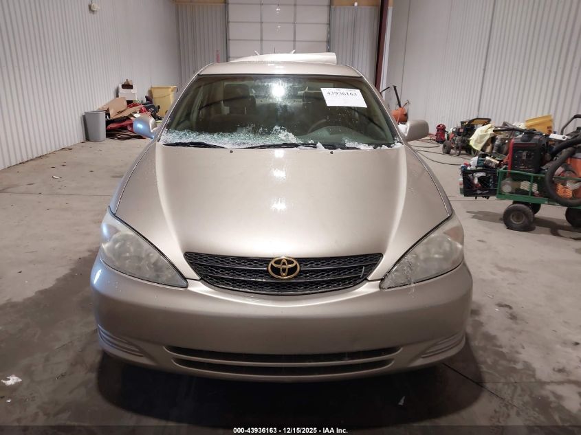 2002 Toyota Camry Le VIN: 4T1BE32K42U559875 Lot: 43936163