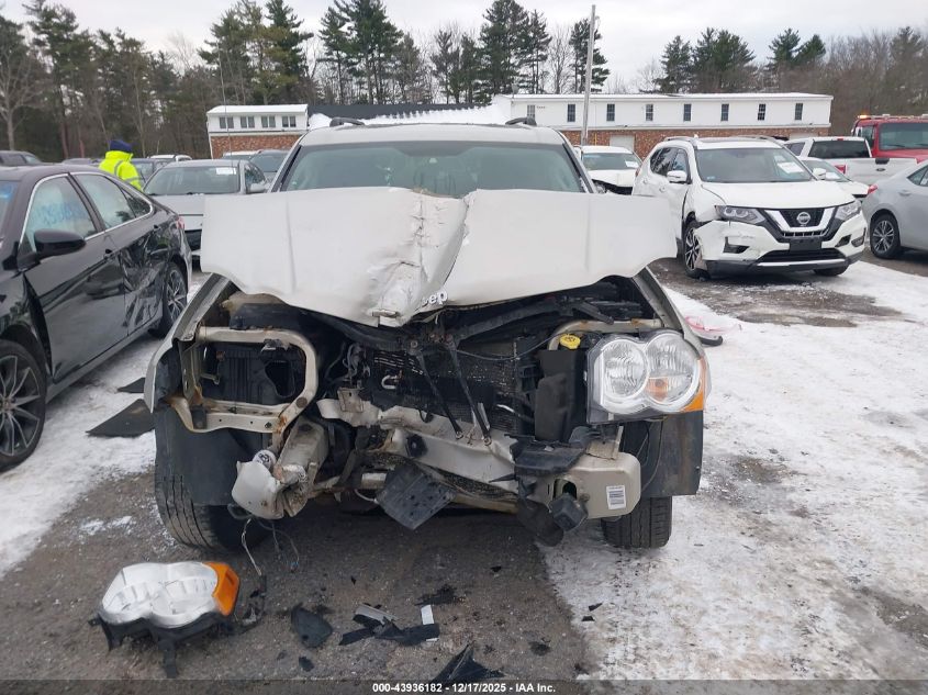 2010 Jeep Grand Cherokee Laredo VIN: 1J4PR4GK0AC125111 Lot: 43936182