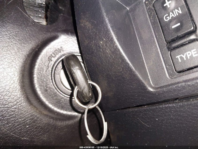 2017 Toyota Tundra Sr5 5.7L V8 VIN: 5TFUY5F1XHX643613 Lot: 43936185