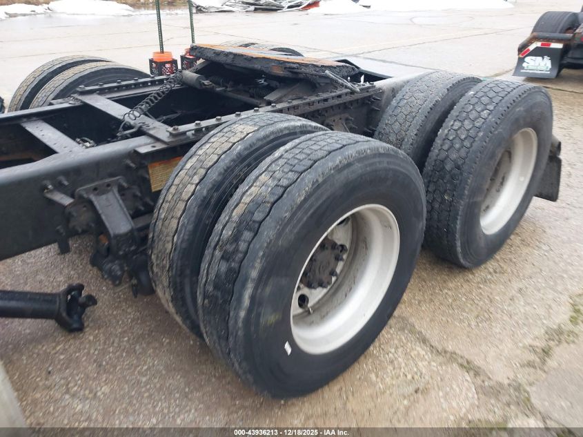 2015 Volvo Vn Vnl VIN: 4V4NC9TJ9FN908162 Lot: 43936213