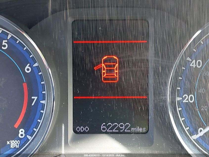 2019 Toyota Corolla Le VIN: 2T1BURHEXKC197463 Lot: 43936219