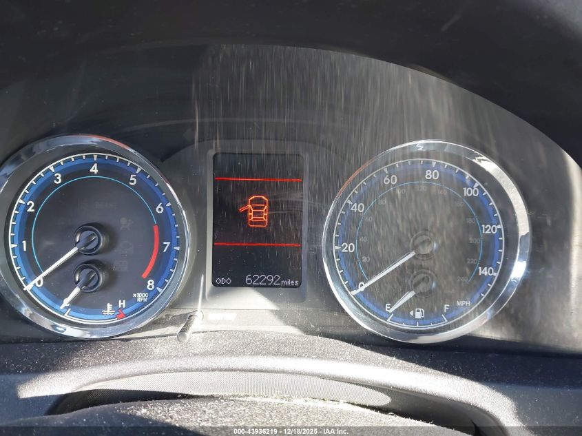 2019 Toyota Corolla Le VIN: 2T1BURHEXKC197463 Lot: 43936219