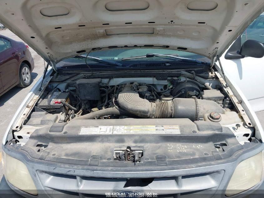 1998 Ford F-250 Lariat/Standard/Xl/Xlt VIN: 1FTPF2762WKC16156 Lot: 43936265