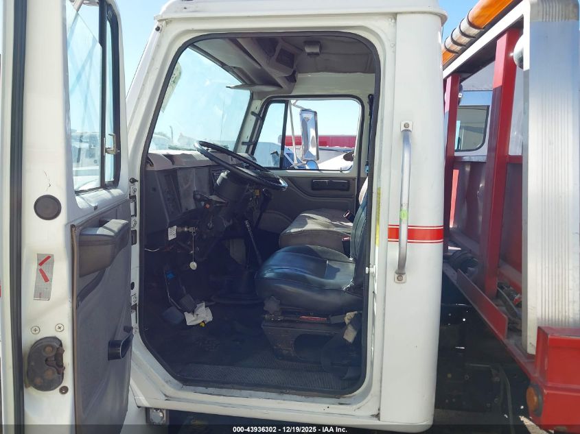 1996 International 4700 Rollback Tow VIN: 1HTSCAMBXTH301924 Lot: 43936302