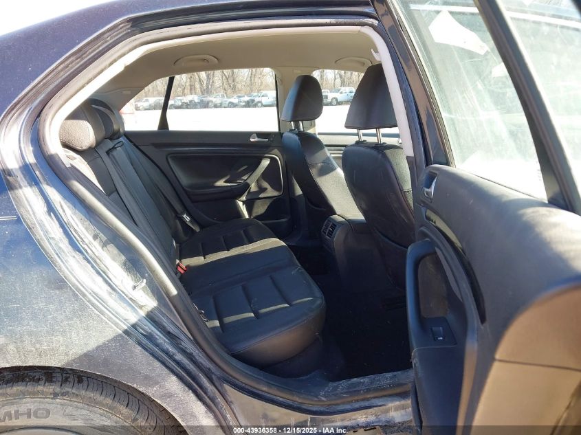 2010 Volkswagen Jetta Tdi VIN: 3VWAL7AJ5AM142187 Lot: 43936358