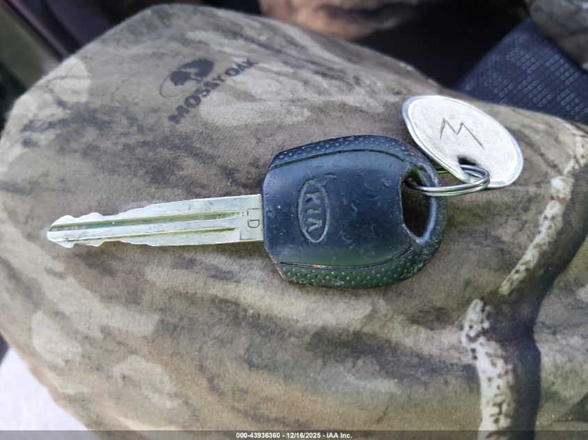 2006 Kia Sportage Ex V6/Lx V6 VIN: KNDJE723367175915 Lot: 43936360