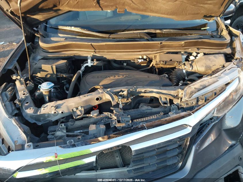 2017 Honda Ridgeline Rtl-E VIN: 5FPYK3F74HB011073 Lot: 43936381