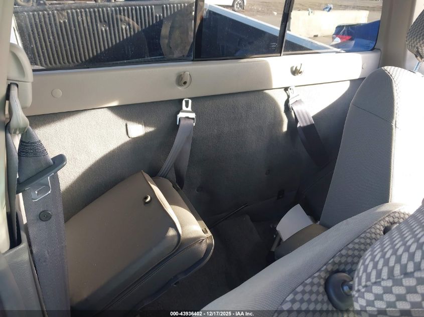 2002 Nissan Frontier Desert Runner Se-V6 VIN: 1N6ED26T12C300832 Lot: 43936402