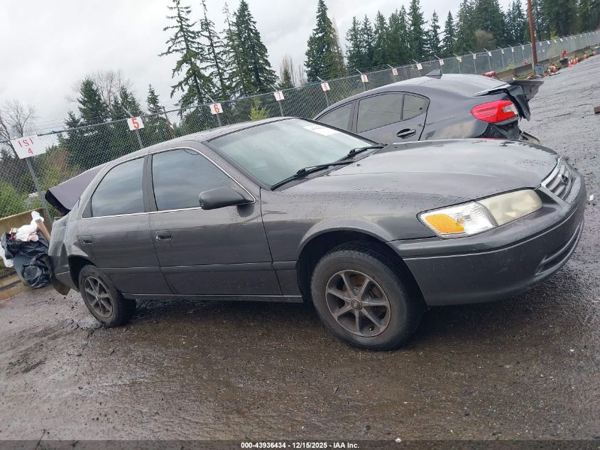 2000 Toyota Camry Ce VIN: 4T1BG22K5YU757202 Lot: 43936434