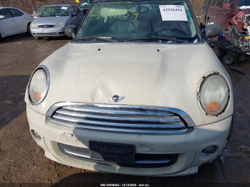 2011 Mini Cooper VIN: WMWSU3C59BT092486 Lot: 43936454