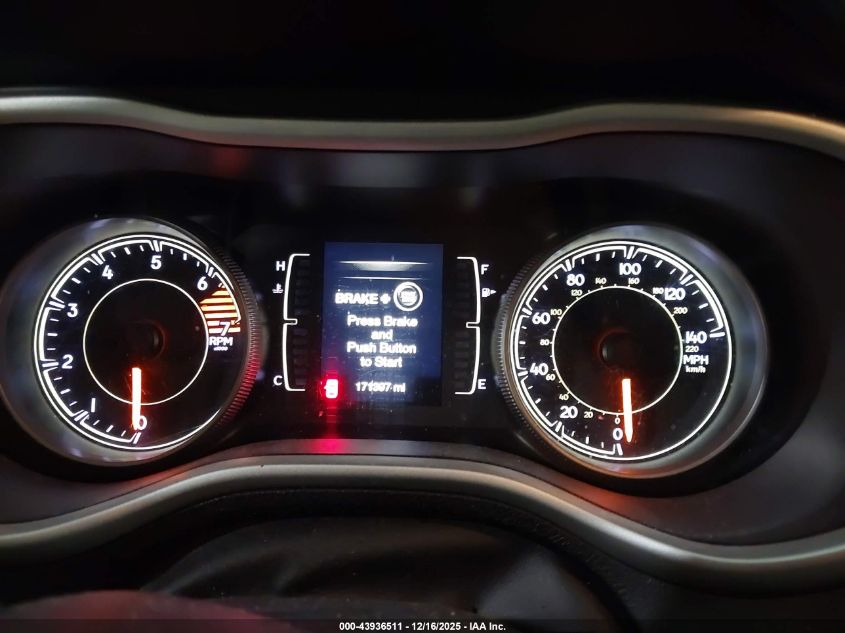 2018 Jeep Cherokee Latitude Plus 4X4 VIN: 1C4PJMLB9JD508042 Lot: 43936511