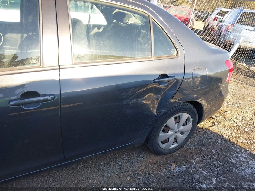 JTDBT903181291855 2008 TOYOTA YARIS photo no. 12