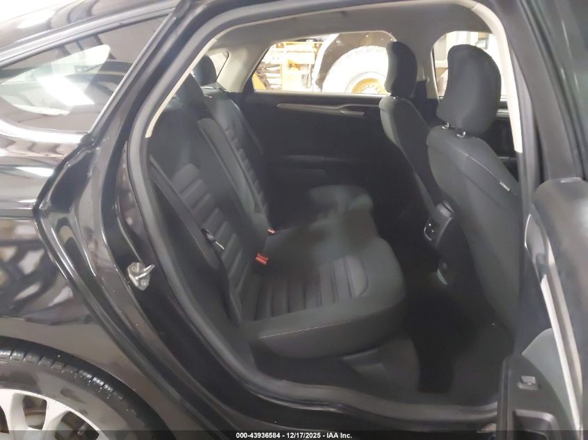 2019 Ford Fusion Se VIN: 3FA6P0HD0KR114215 Lot: 43936584