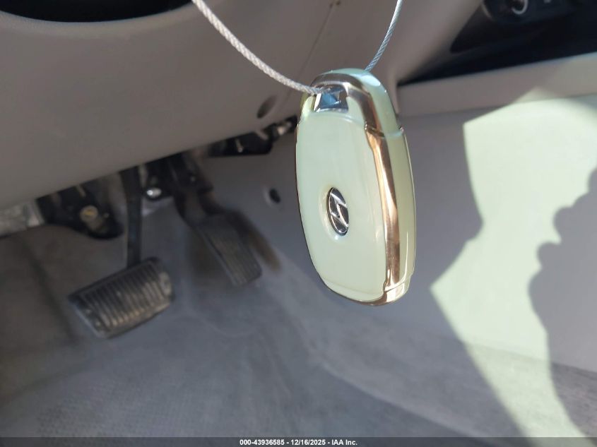 2023 Hyundai Elantra Sel VIN: 5NPLM4AG9PH090685 Lot: 43936585