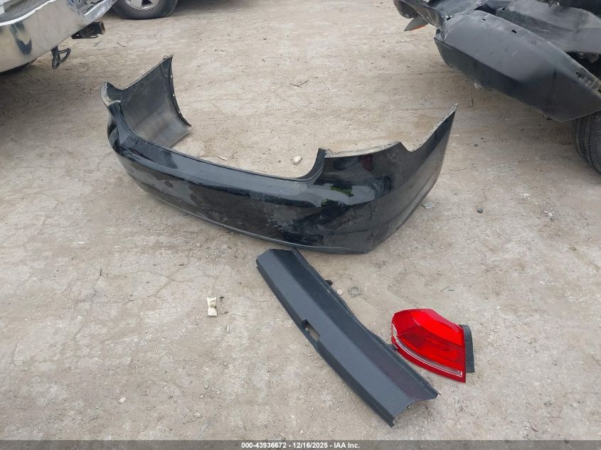 2014 Volkswagen Passat 2.5L Wolfsburg Edition VIN: 1VWAH7A33EC020325 Lot: 43936672