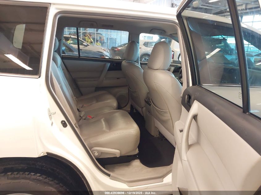 2012 Toyota Highlander Base V6 VIN: 5TDBK3EH6CS167127 Lot: 43936696