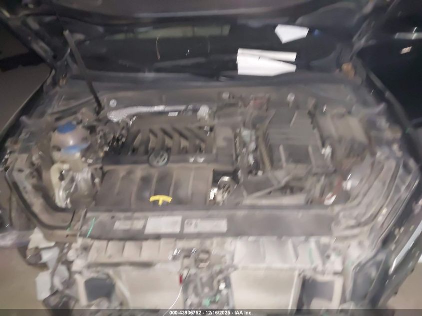 2017 Volkswagen Passat V6 Sel Premium VIN: 1VWCM7A39HC036361 Lot: 43936752