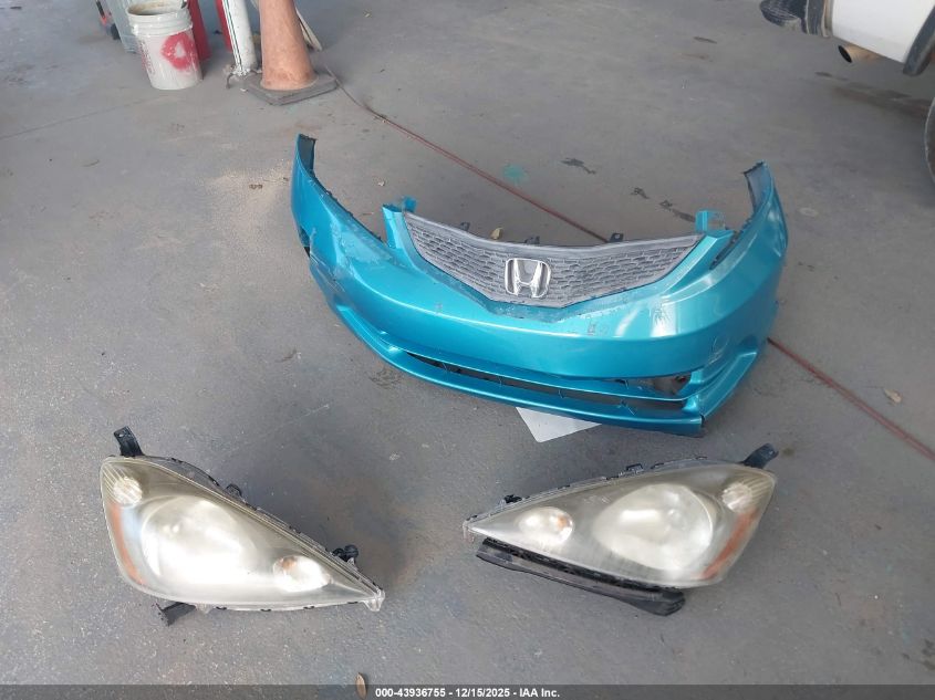 2013 Honda Fit VIN: JHMGE8H30DC018756 Lot: 43936755