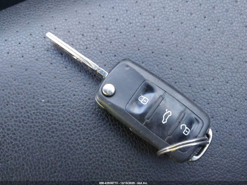 2014 Volkswagen Jetta 1.8T Se VIN: 3VWD17AJ0EM317129 Lot: 43936773