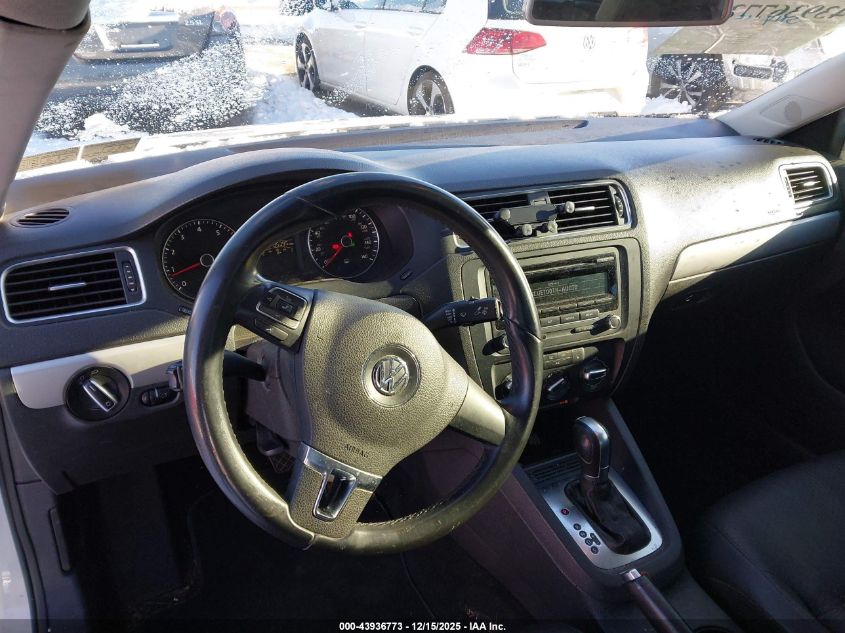 2014 Volkswagen Jetta 1.8T Se VIN: 3VWD17AJ0EM317129 Lot: 43936773