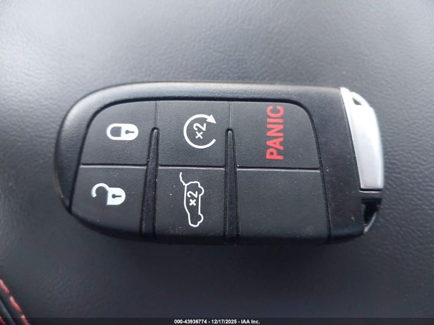 2021 Jeep Grand Cherokee Trailhawk 4X4 VIN: 1C4RJFLT0MC632059 Lot: 43936774