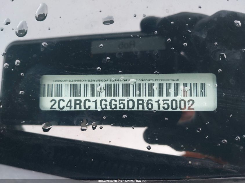 2013 Chrysler Town & Country Limited VIN: 2C4RC1GG5DR615002 Lot: 43936788