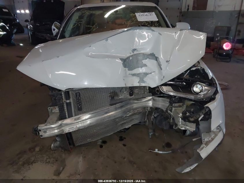 2015 Audi A4 2.0T Premium VIN: WAUFFAFL6FN037532 Lot: 43936793