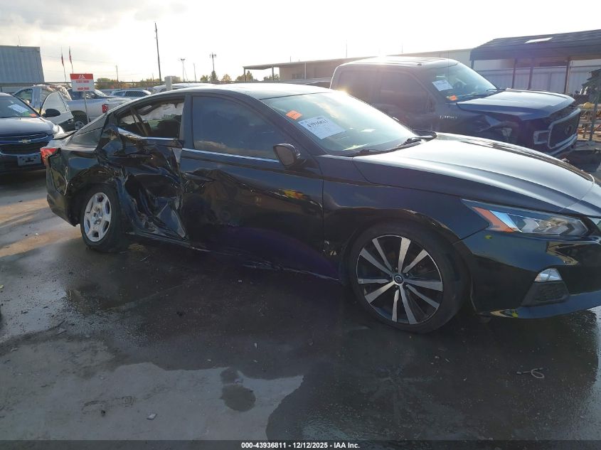 NISSAN ALTIMA SR FWD