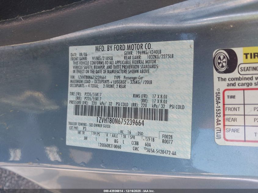 2007 Ford Mustang V6 Deluxe/V6 Premium VIN: 1ZVHT80N675239664 Lot: 43936814