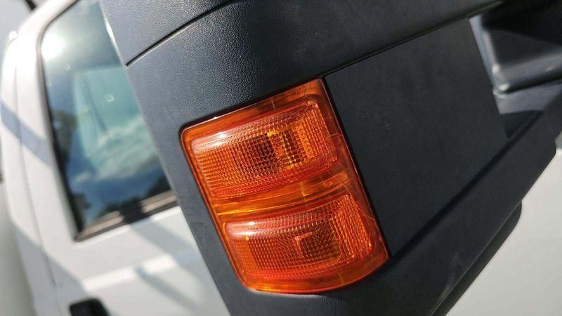 2011 Ford F-450 Chassis Xl VIN: 1FDUF4GY2BEC37481 Lot: 43936815