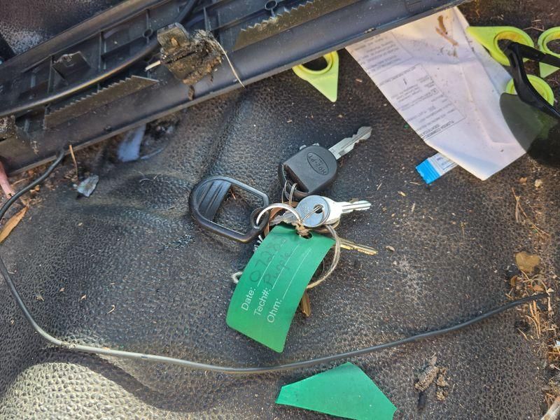 2011 Ford F-450 Chassis Xl VIN: 1FDUF4GY2BEC37481 Lot: 43936815