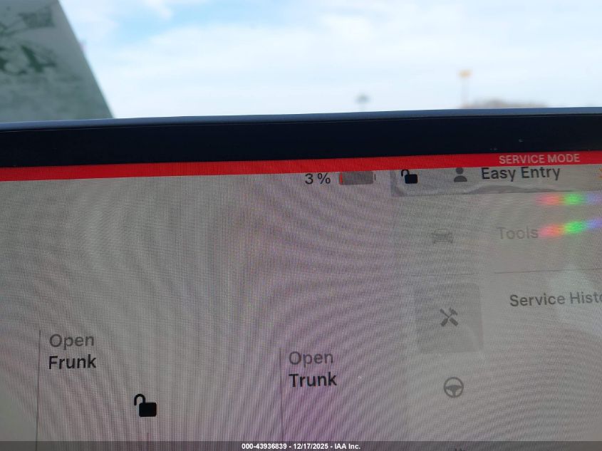 2023 Tesla Model 3 Long Range Dual Motor All-Wheel Drive VIN: 5YJ3E1EB9PF390915 Lot: 43936839