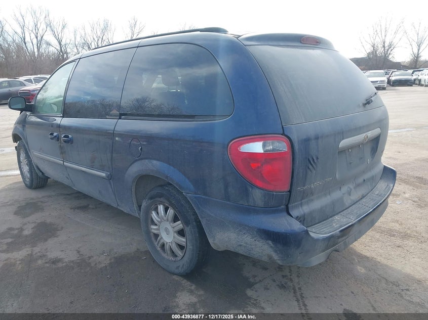 2006 Chrysler Town & Country Touring