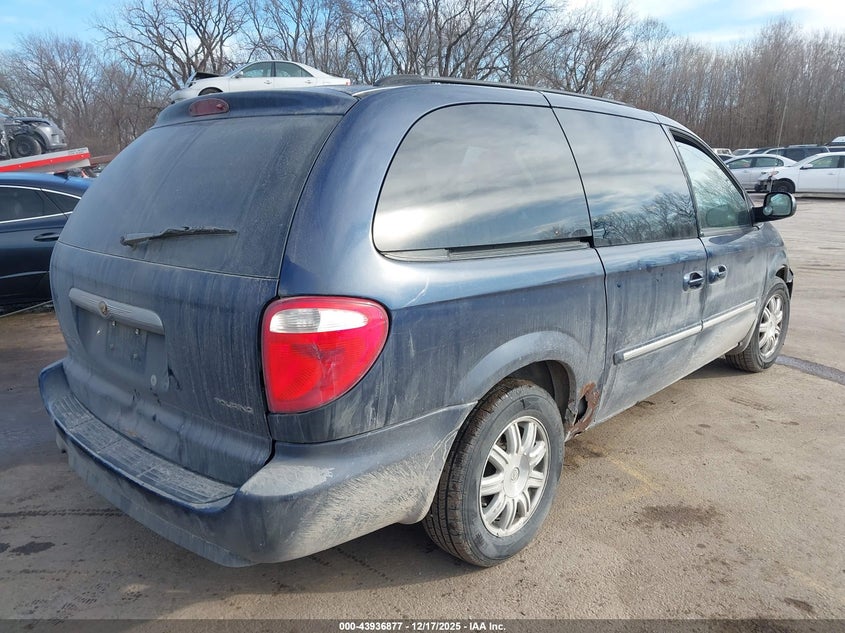 2006 Chrysler Town & Country Touring