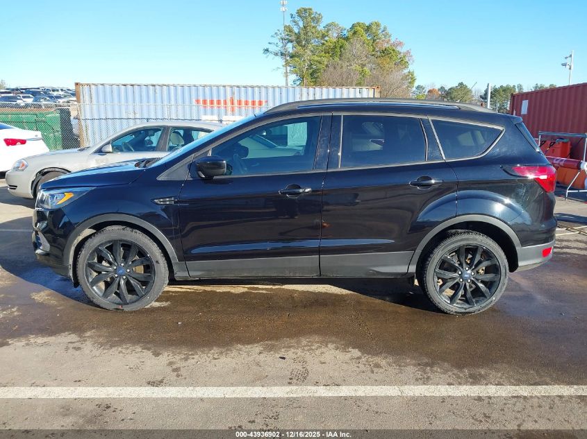 2019 Ford Escape Se VIN: 1FMCU0GD3KUB94802 Lot: 43936902