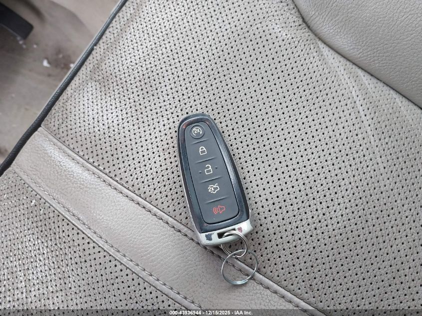 2011 Lincoln Mkx VIN: 2LMDJ8JK0BBJ17253 Lot: 43936944