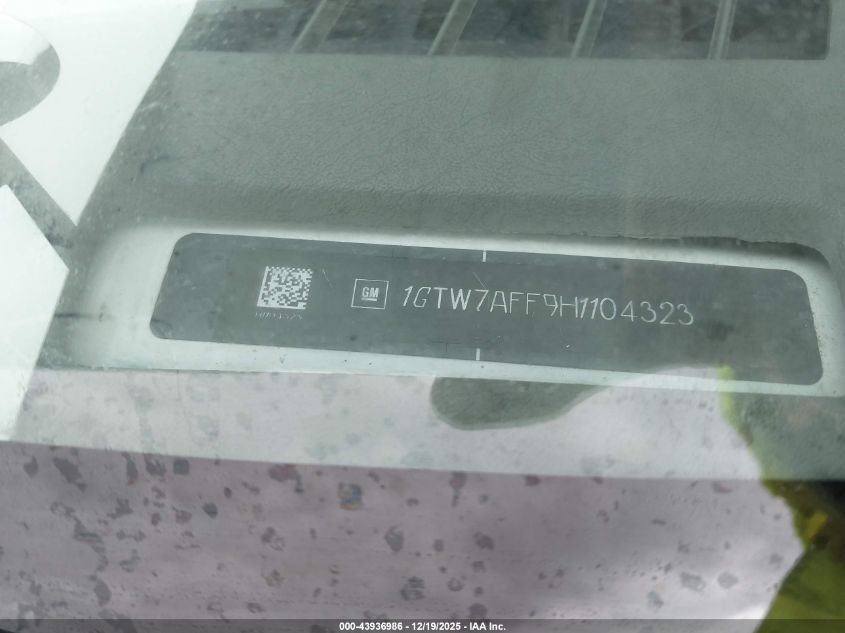 2017 GMC Savana 2500 Work Van VIN: 1GTW7AFF9H1104323 Lot: 43936986