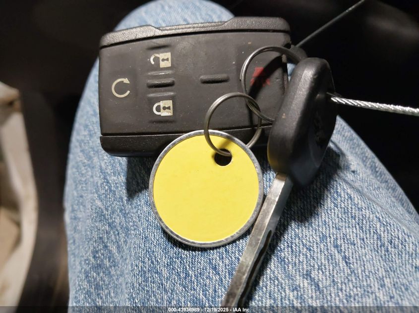 2015 Chevrolet Silverado 1500 1Lt VIN: 3GCUKREC0FG304517 Lot: 43936989