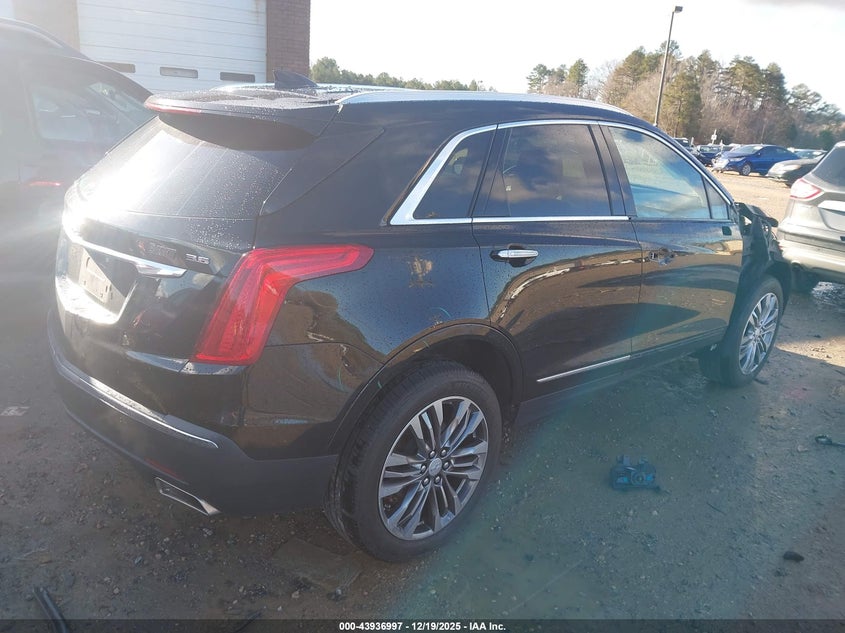 Cadillac XT5 — thumbnail 4