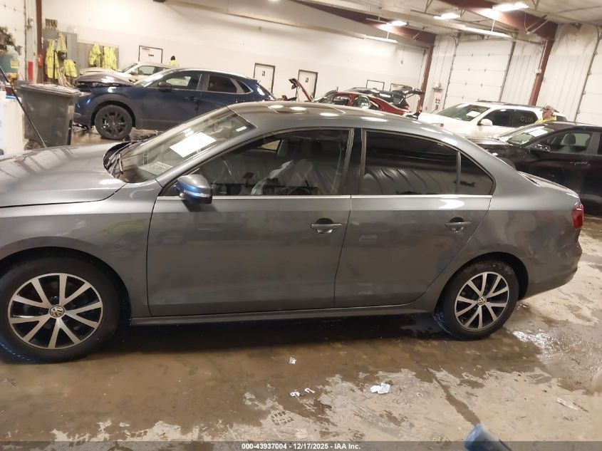 2018 Volkswagen Jetta 1.4T Se/1.4T Wolfsburg Edition VIN: 3VWDB7AJ6JM233081 Lot: 43937004