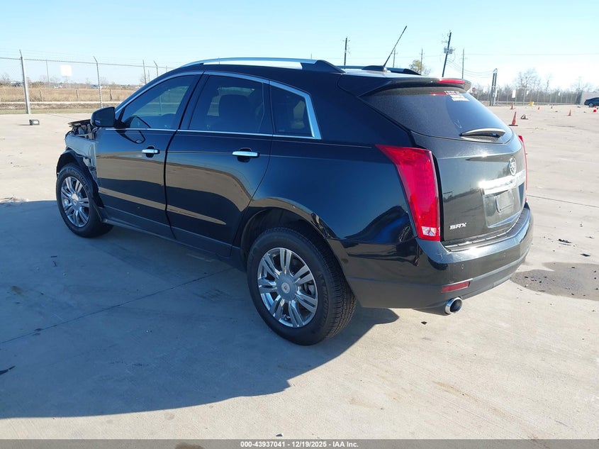 Cadillac SRX — thumbnail 3