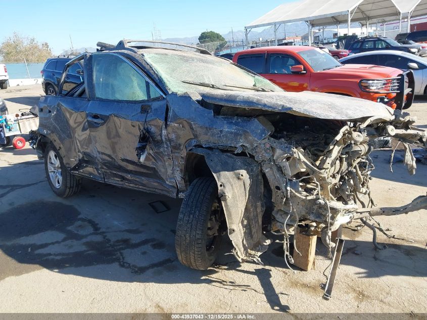 TOYOTA RAV4 HYBRID XLE