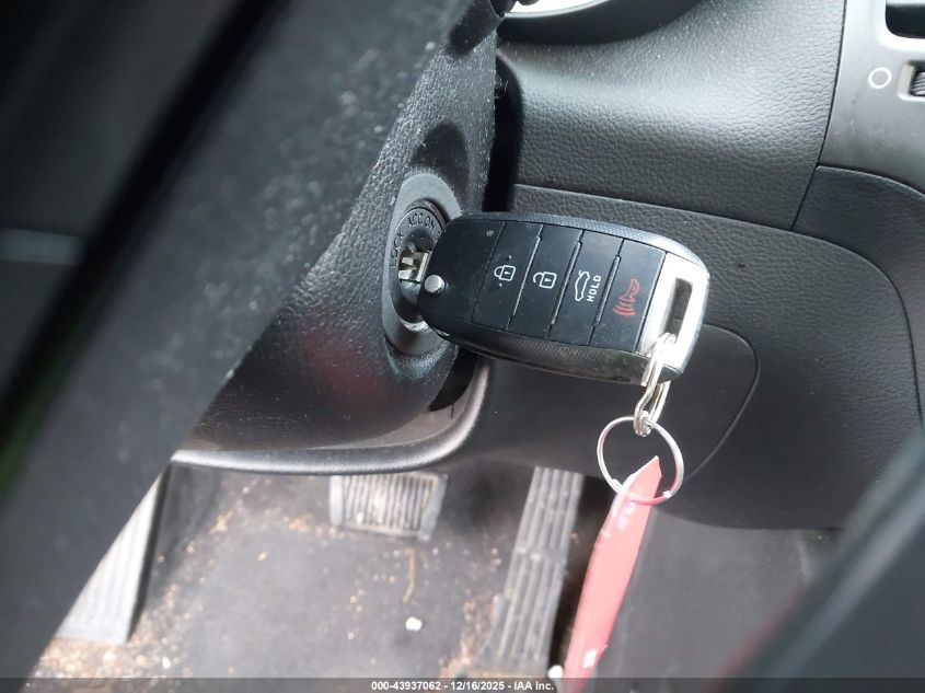 2017 Kia Forte Lx VIN: 3KPFL4A73HE093796 Lot: 43937062