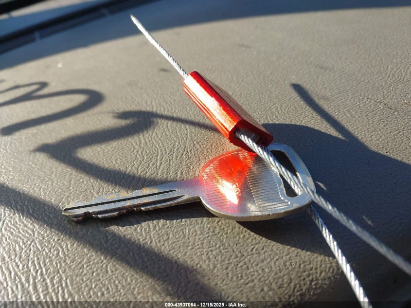 2003 GMC Yukon Xl 1500 Slt VIN: 1GKEC16Z63J172559 Lot: 43937064