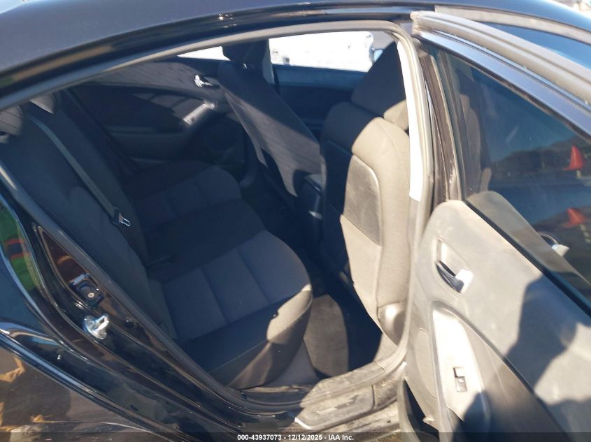 2018 Kia Forte S VIN: 3KPFL4A79JE283821 Lot: 43937073