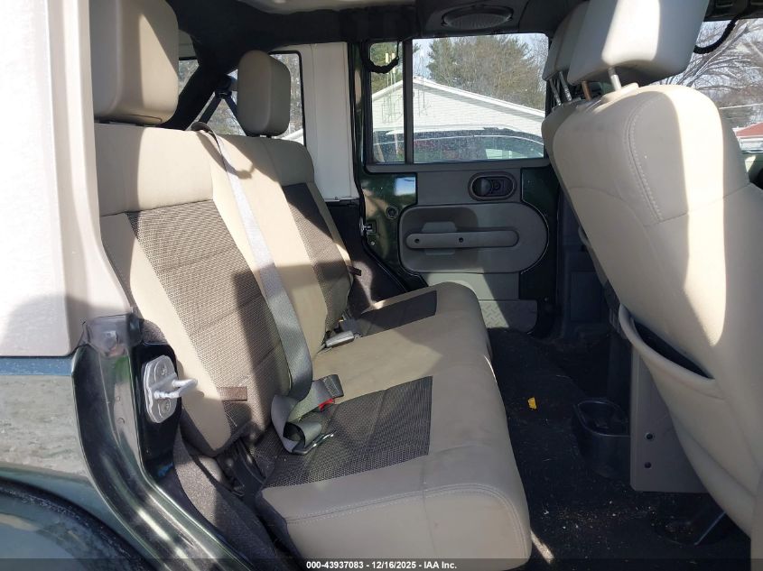 2010 Jeep Wrangler Unlimited Sahara VIN: 1J4BA5H11AL215557 Lot: 43937083